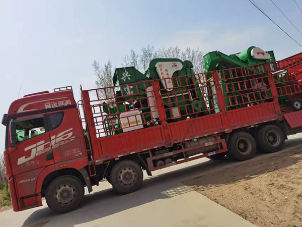 發(fā)貨現(xiàn)場 發(fā)貨現(xiàn)場